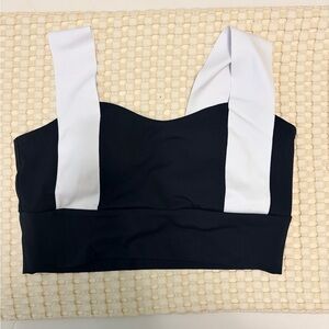Pink Lily Black and White Workout Top